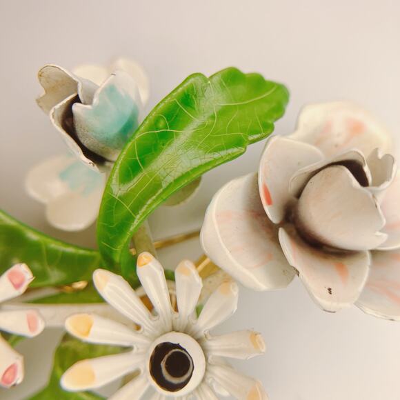 Vintage 1950s Enamel Floral Brooch, Mid-Century, Hand-Painted, Kitschy Style - Picture 6 of 8
